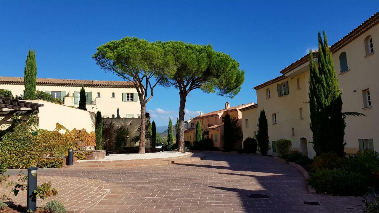 Villa Au Golf De St-Endreol La Motte Kültér fotó